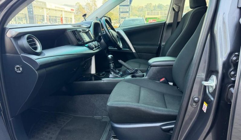 
								Toyota Rav4 2.0 Gx 4X2 full									