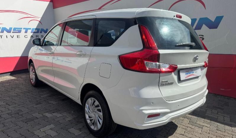 
								Toyota Rumion 1.5 Sx full									