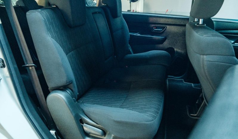 
								Toyota Rumion 1.5 Sx full									