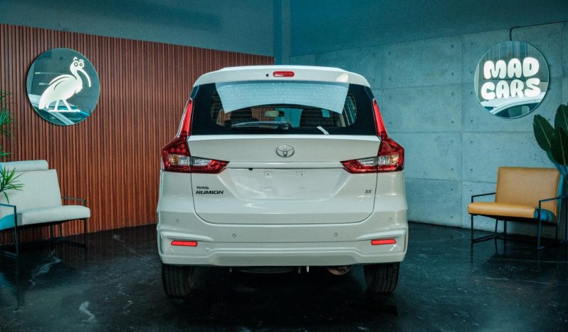 
								Toyota Rumion 1.5 Sx full									