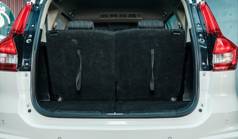 
								Toyota Rumion 1.5 Sx full									