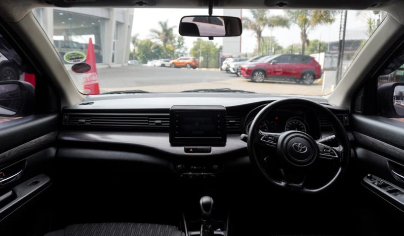 
								Toyota Rumion 1.5 TX Auto full									