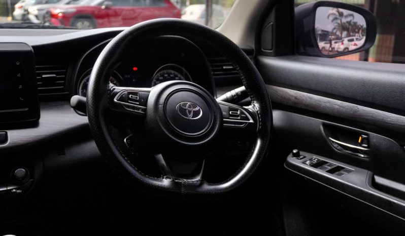 
								Toyota Rumion 1.5 TX Auto full									