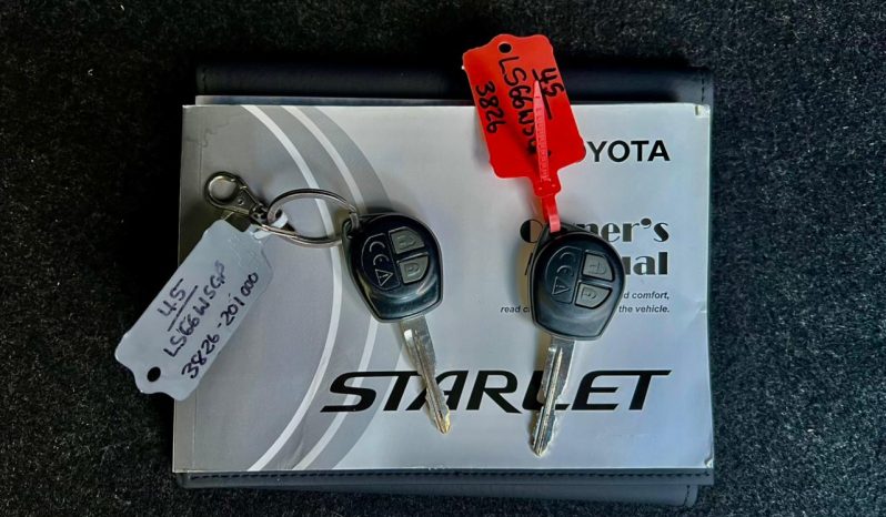 
								Toyota Starlet 1.5 XI full									