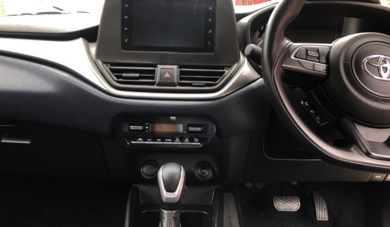 
								TOYOTA STARLET 1.5 XS AT full									