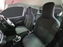 
										TOYOTA VITZ 1.0 XR AMT full									