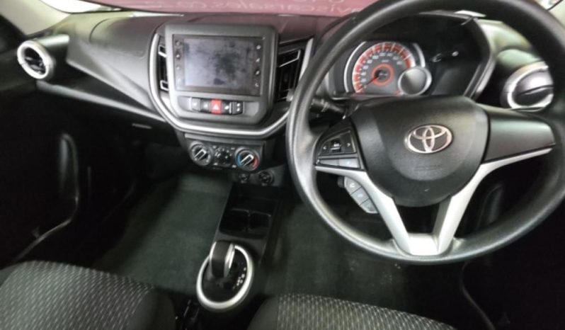 
								TOYOTA VITZ 1.0 XR AMT full									