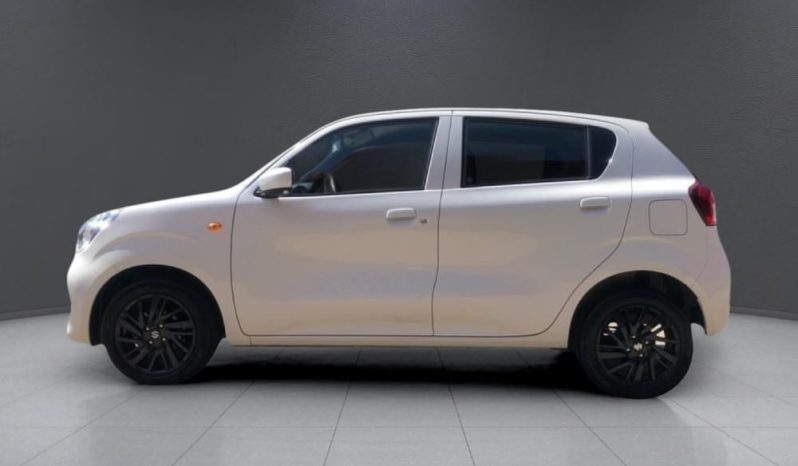 
								TOYOTA VITZ 1.0 XR AMT full									