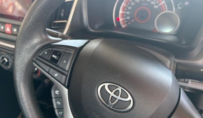 
								TOYOTA VITZ 1.0 XR MT full									