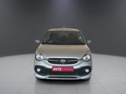 TOYOTA VITZ 1.0 XR MT