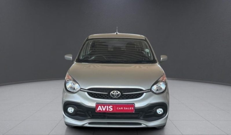 
								TOYOTA VITZ 1.0 XR MT full									