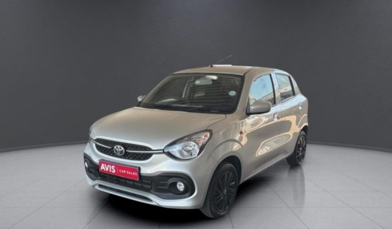 
								TOYOTA VITZ 1.0 XR MT full									