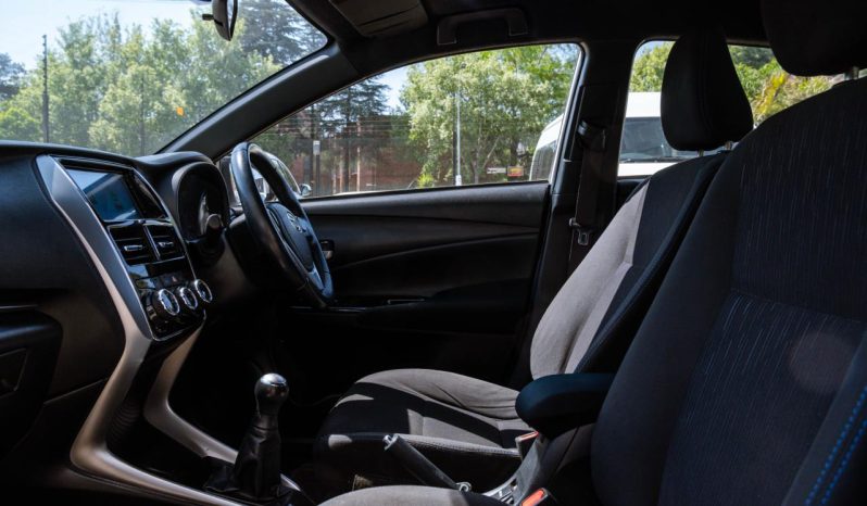 
								Toyota Yaris 1.5 XS full									