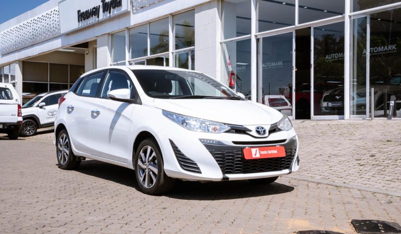 
								Toyota Yaris 1.5 XS full									
