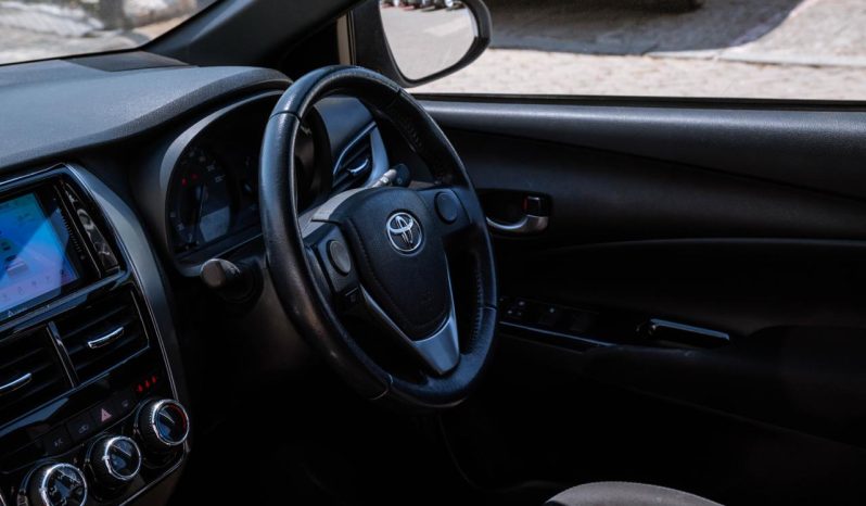 
								Toyota Yaris 1.5 XS full									