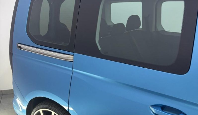 
								Volkswagen Caddy 5 Kombi 1.6I full									