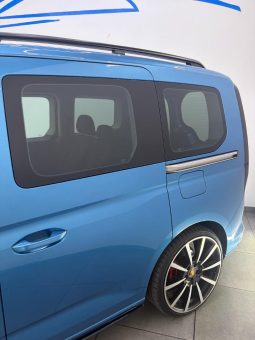 
										Volkswagen Caddy 5 Kombi 1.6I full									