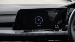 
										Volkswagen Golf R full									