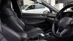 
										Volkswagen Golf R full									