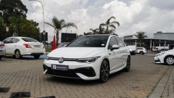 
										Volkswagen Golf R full									
