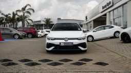 
										Volkswagen Golf R full									
