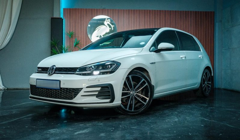 
								Volkswagen Golf VII 2.0 Tdi Gtd Dsg full									