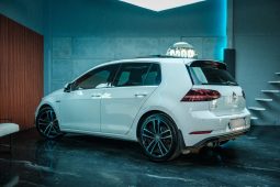 
										Volkswagen Golf VII 2.0 Tdi Gtd Dsg full									