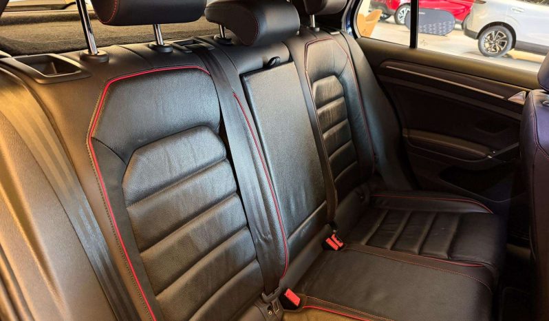 
								Volkswagen Golf VII 2.0 Tsi Gti Dsg full									