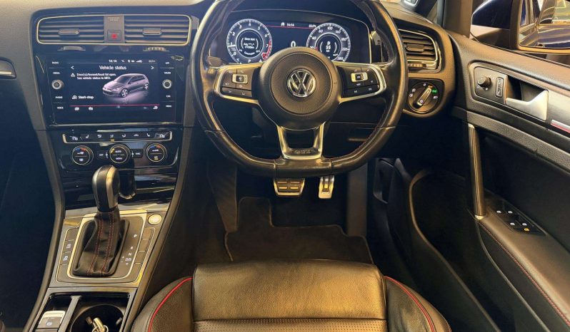 
								Volkswagen Golf VII 2.0 Tsi Gti Dsg full									