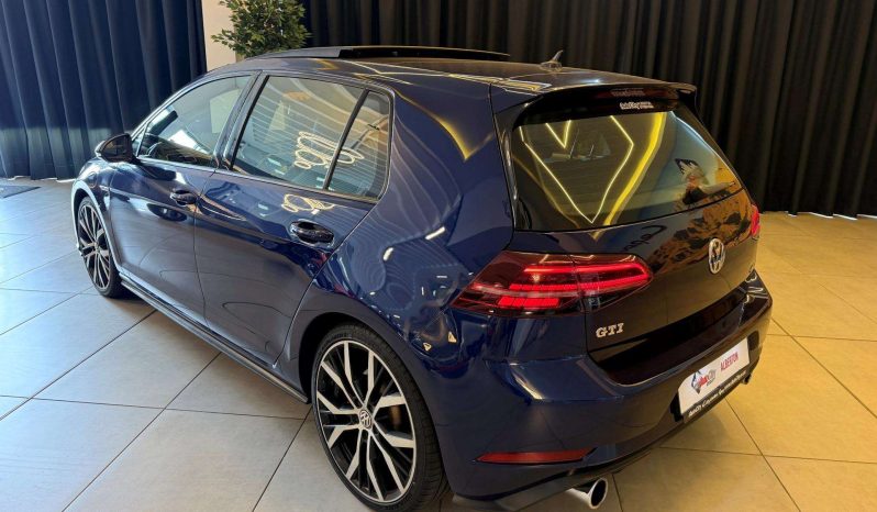 
								Volkswagen Golf VII 2.0 Tsi Gti Dsg full									