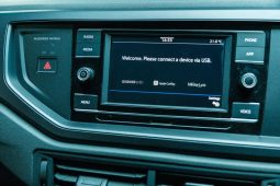 
										Volkswagen Polo Hatch 1.0 Tsi full									