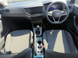 
										VOLKSWAGEN POLO HATCH 1.0 TSI LIFE full									