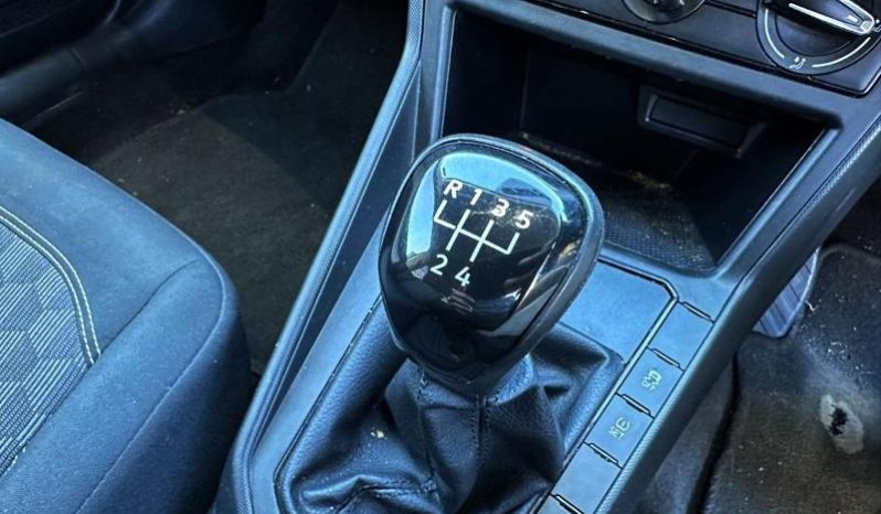 
								Volkswagen Polo Sedan 1.6 Base full									