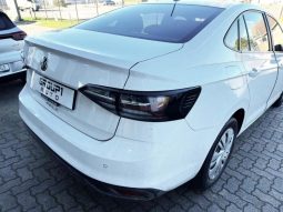 
										Volkswagen Polo Sedan 1.6 Base full									