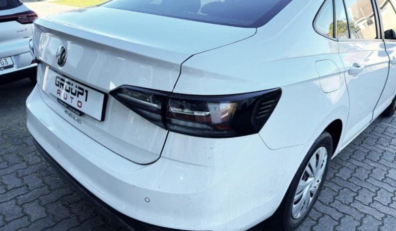 
								Volkswagen Polo Sedan 1.6 Base full									