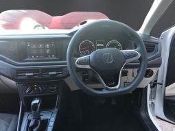 
										VOLKSWAGEN POLO SEDAN 1.6 TIPTRONIC full									