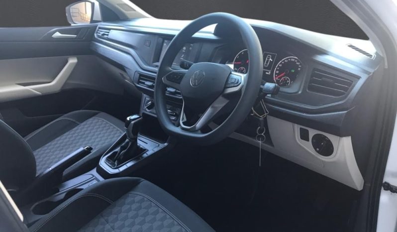 
								VOLKSWAGEN POLO SEDAN 1.6 TIPTRONIC full									