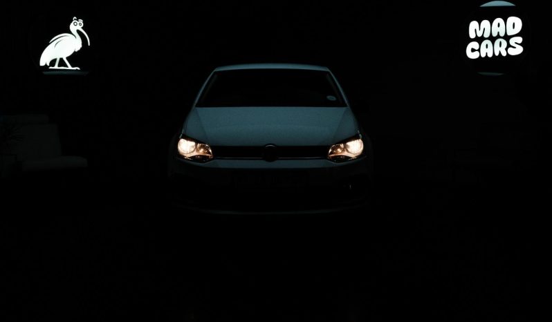 
								Volkswagen Polo Vivo Hatch 1.4 full									