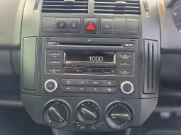 
										Volkswagen Polo Vivo Hatch 1.4 Conceptline full									