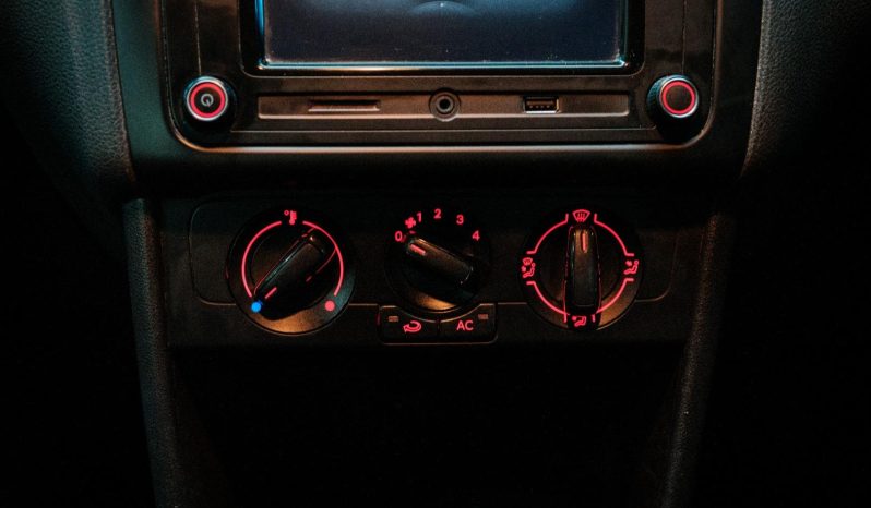 
								Volkswagen Polo Vivo Hatch 1.4 Trendline full									