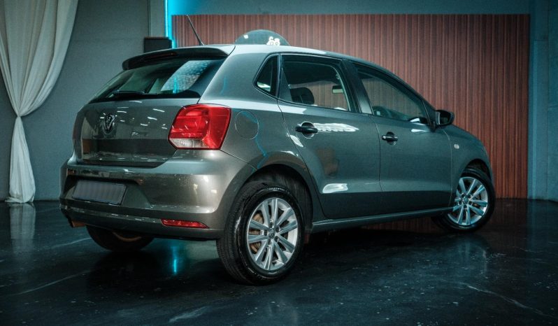 
								Volkswagen Polo Vivo Hatch 1.4 Trendline full									