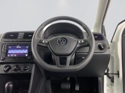 
										Volkswagen Polo Vivo Hatch 1.6 Comfortline Tiptronic full									