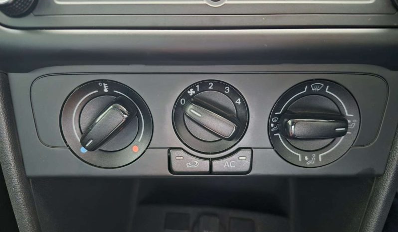 
								Volkswagen POLO VIVO POLO VIVO 1.4 COMFORTLINE (5DR) full									