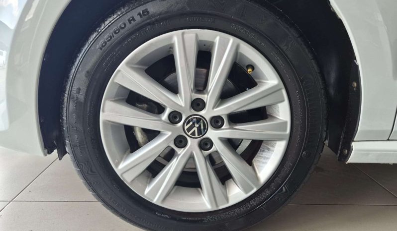 
								Volkswagen POLO VIVO POLO VIVO 1.4 COMFORTLINE (5DR) full									
