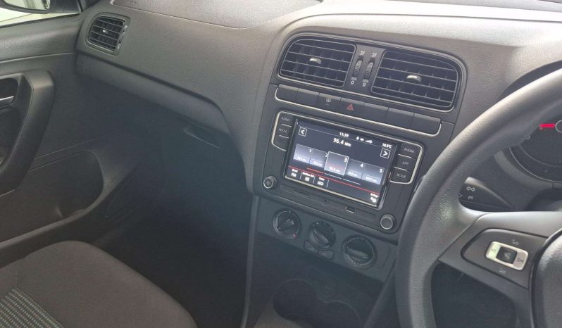 
								Volkswagen POLO VIVO POLO VIVO 1.4 COMFORTLINE (5DR) full									