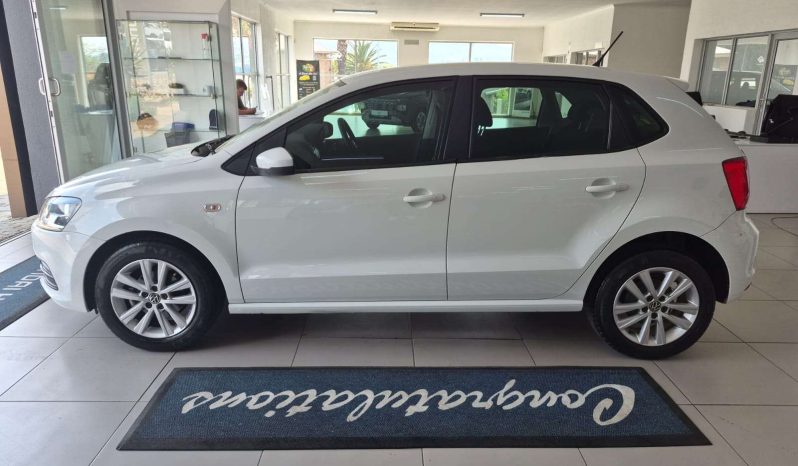 
								Volkswagen POLO VIVO POLO VIVO 1.4 COMFORTLINE (5DR) full									