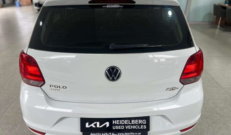 
								Volkswagen POLO VIVO POLO VIVO 1.4 TRENDLINE (5DR) full									