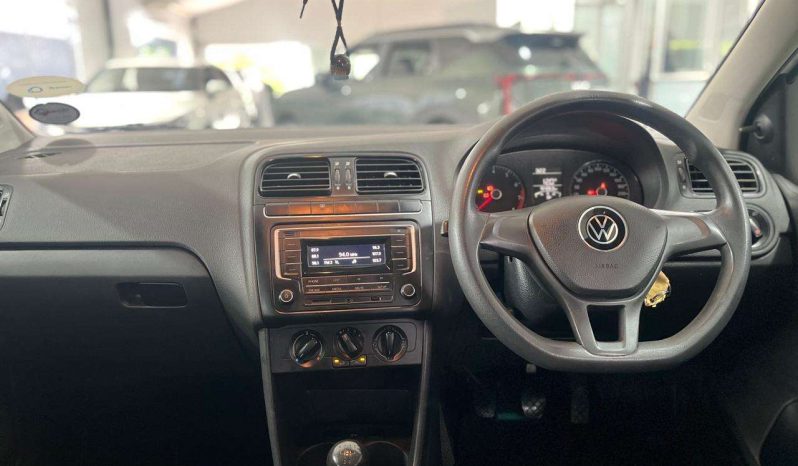 
								Volkswagen POLO VIVO POLO VIVO 1.4 TRENDLINE (5DR) full									