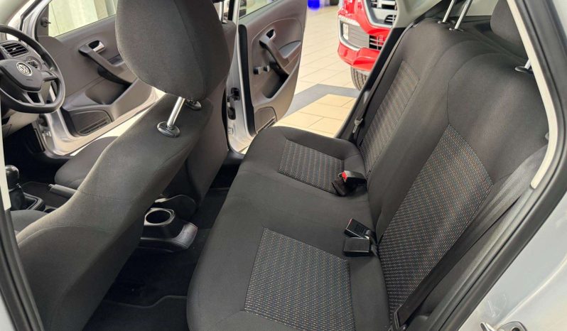 
								Volkswagen POLO VIVO POLO VIVO 1.4 TRENDLINE (5DR) full									