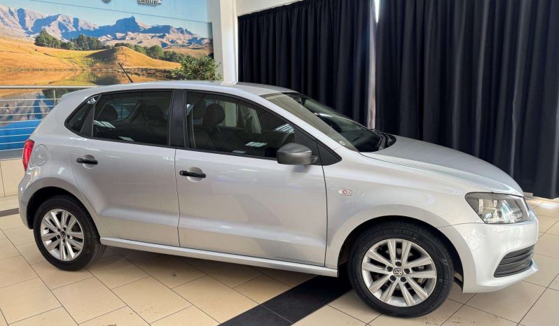 
								Volkswagen POLO VIVO POLO VIVO 1.4 TRENDLINE (5DR) full									
